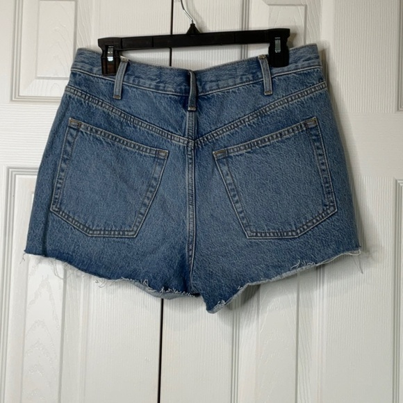 Universal Thread Womens High Rise Fitted Hip & Leg Mini Cut Off Shorts Size 10 - Picture 4 of 5